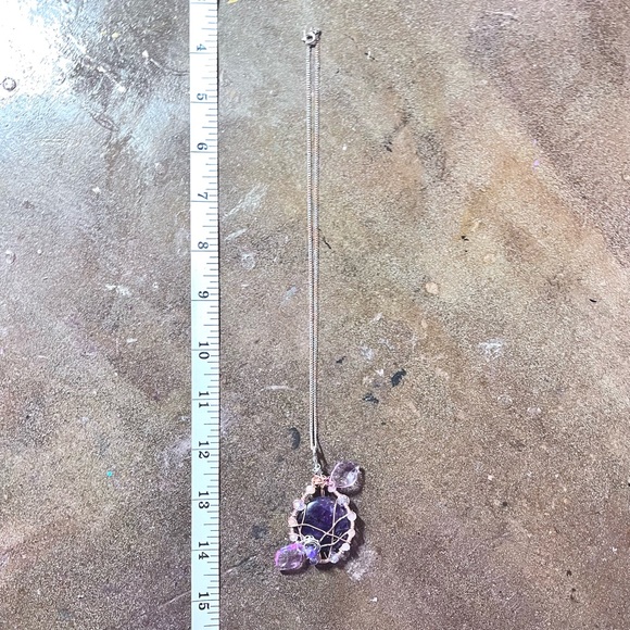 Floral Amethyst & Crystal Necklace - Picture 6 of 7